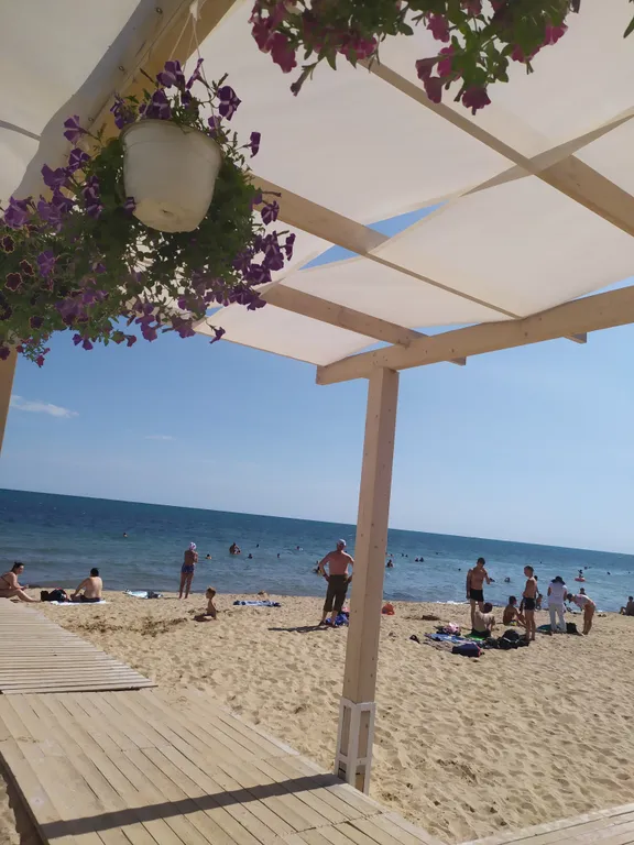 Отдых на берегу моря