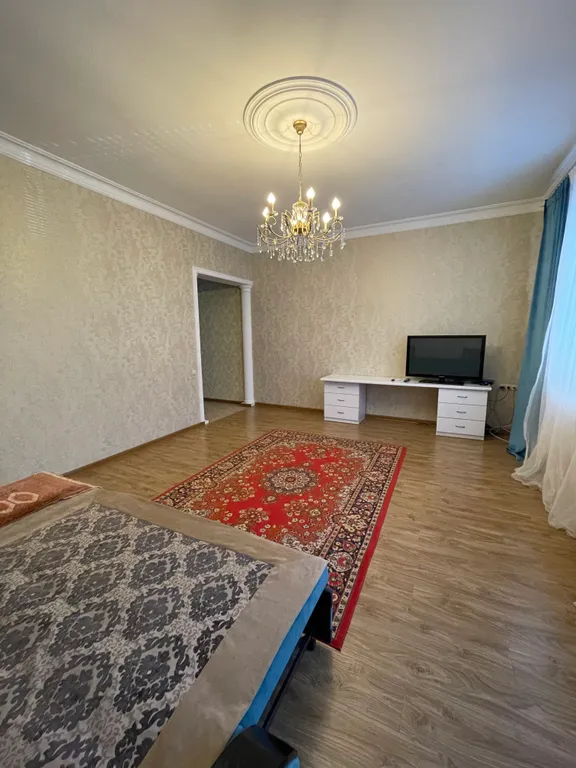 Квартира Большая квартира в центре — Махачкала