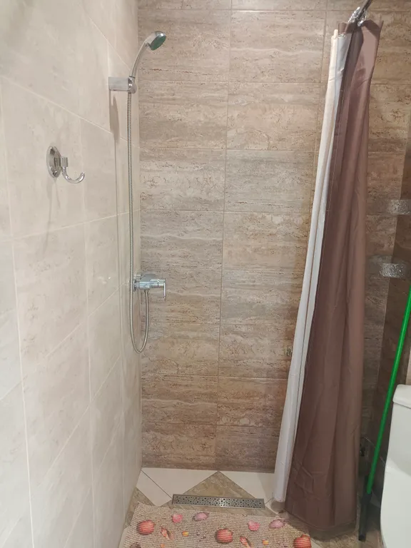 Уютный дом с русской баней на пруду у леса