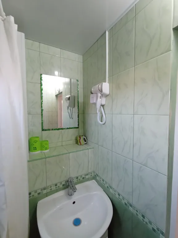 2 комнатная квартира с балконом