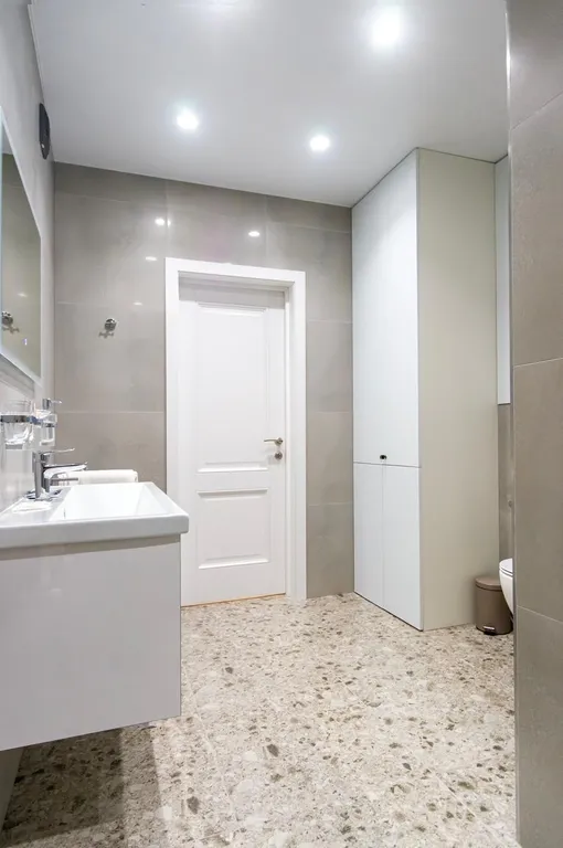 Современная квартира на первой линии Небо 17