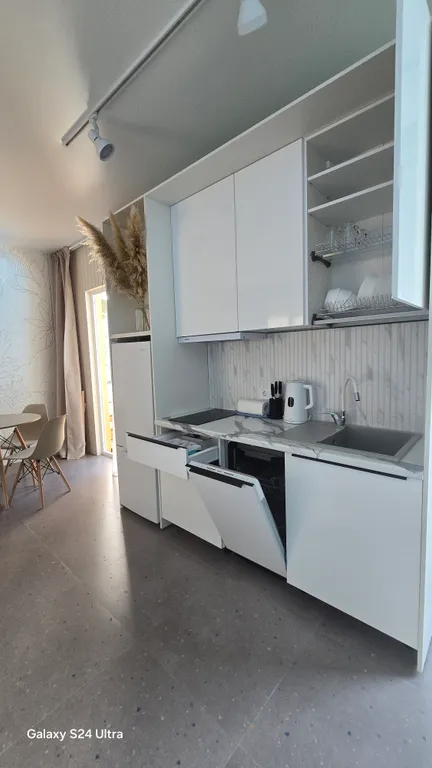 МореВоздуха и горячие бассейны