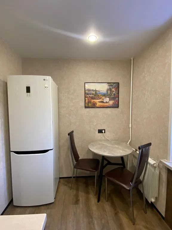 Квартира у клиники Мешалкина