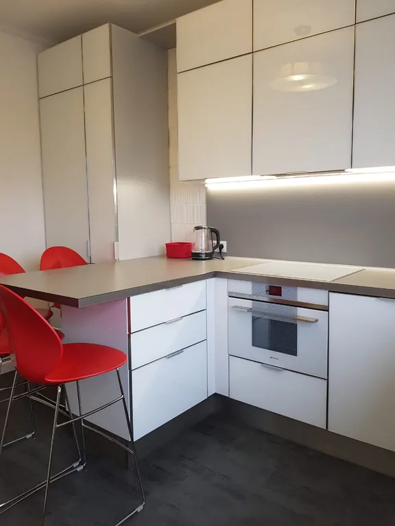 Дом на набережной