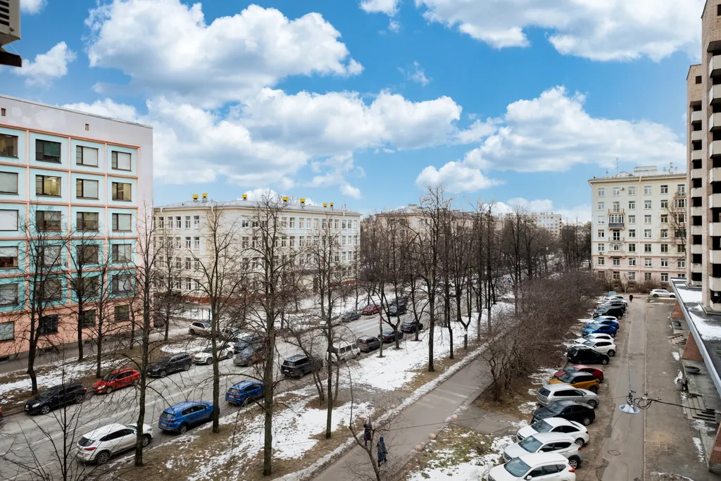 Просторная квартира у метро парк Победы