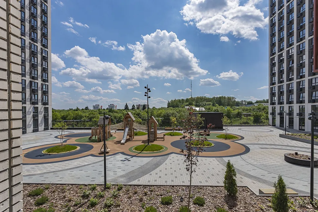 Новая большая квартира на 5 человек в тихом центре