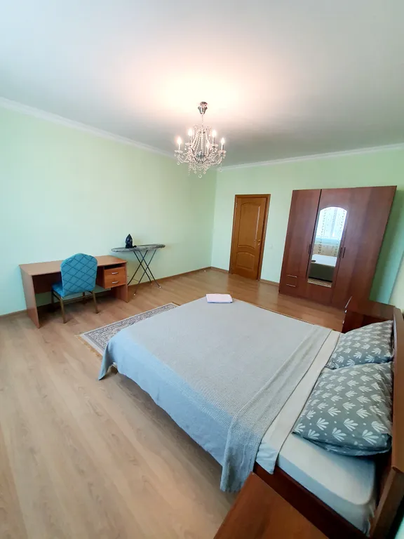 Уютная квартира в самом центре Астаны, с видом с 36 этажа