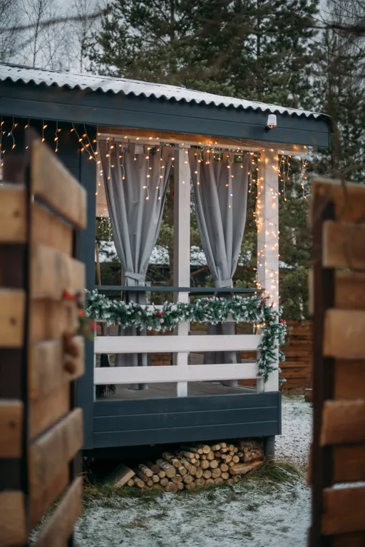 Уютный домик с видом на лес