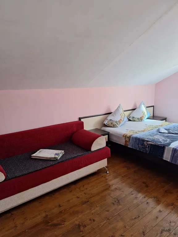 В доме сдаётся уютный этаж