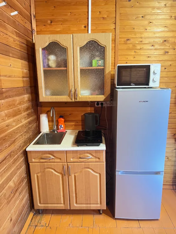 Квартира Жилая комната на четверых в деревянном таунхаусе — Апшеронск