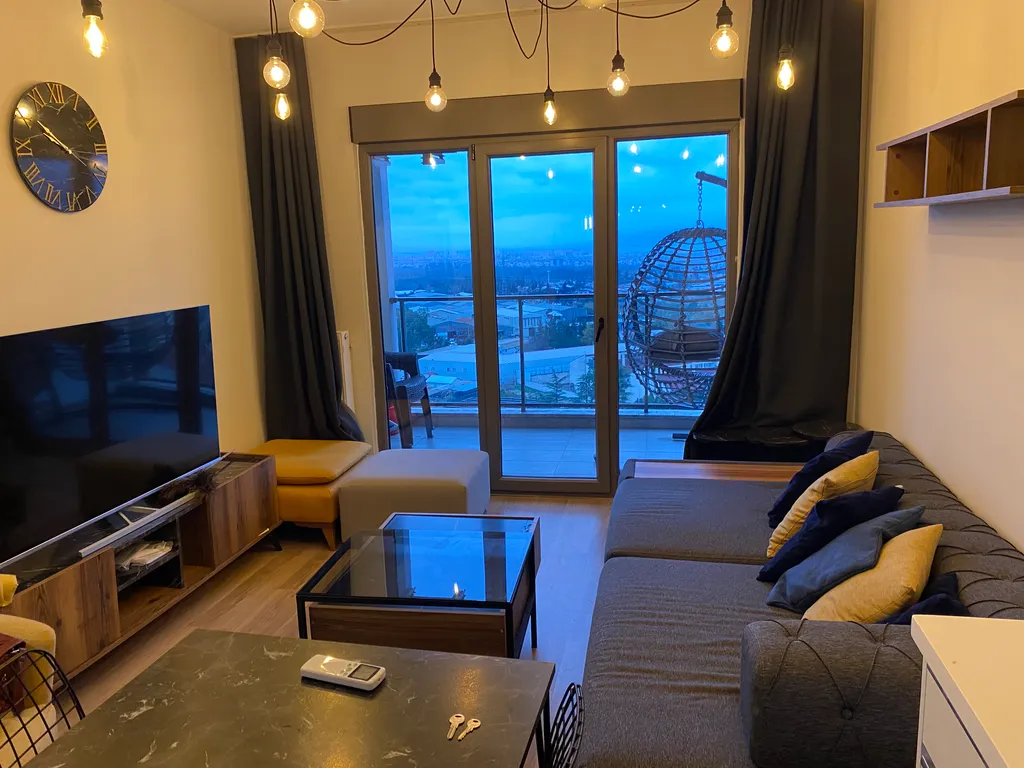 Квартира с видом на горы и море