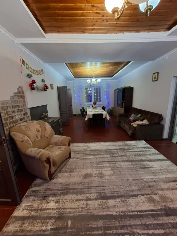 Гостевой дом возле термального источника по дороге на курорт Мамисон