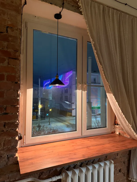 Новенькая ретро-лофт двушка в самом центре