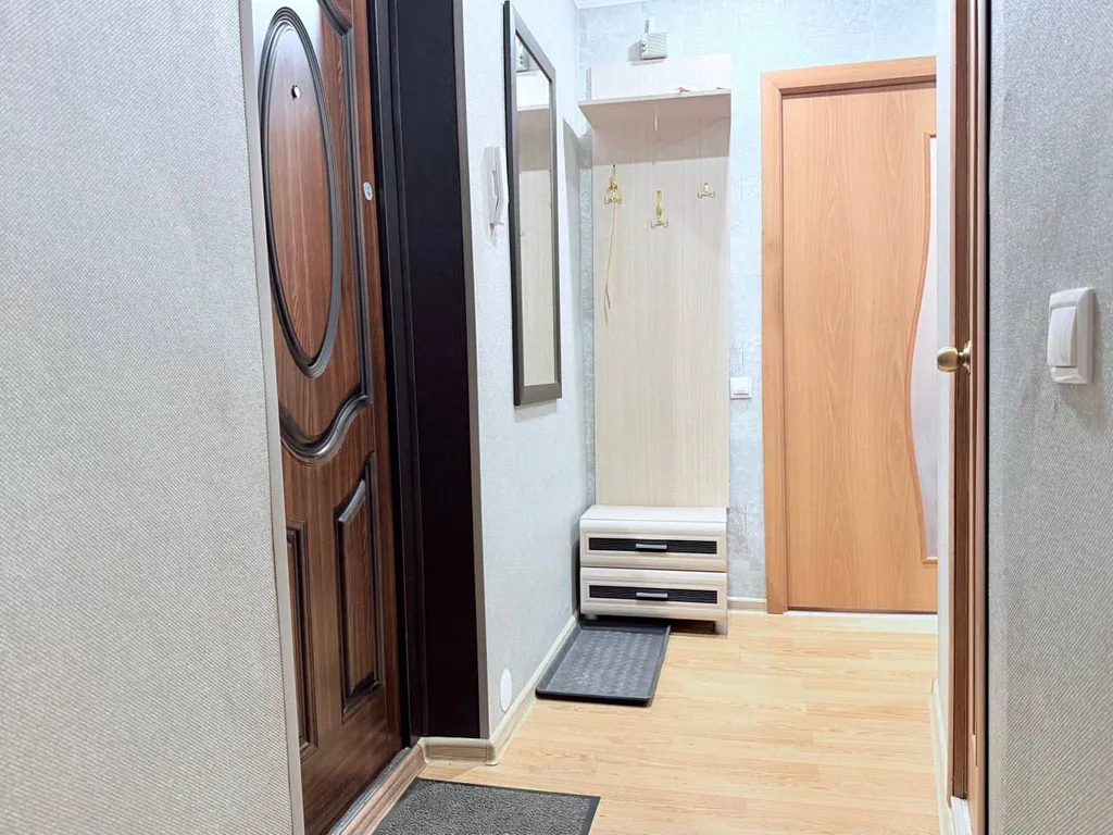 Двухкомнатная в спальном районе