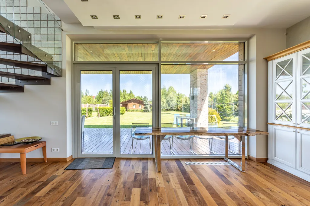 Коттедж Современный коттедж у большой воды — Никульское