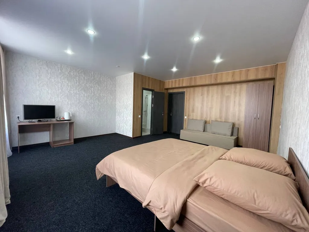 Новый уютный номер с завтраком