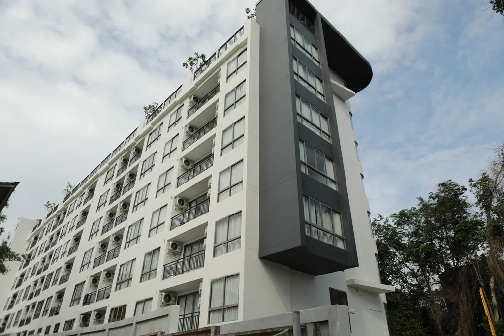 Просторная однушка у моря с бассейном и Wi-Fi 500 мбит/с