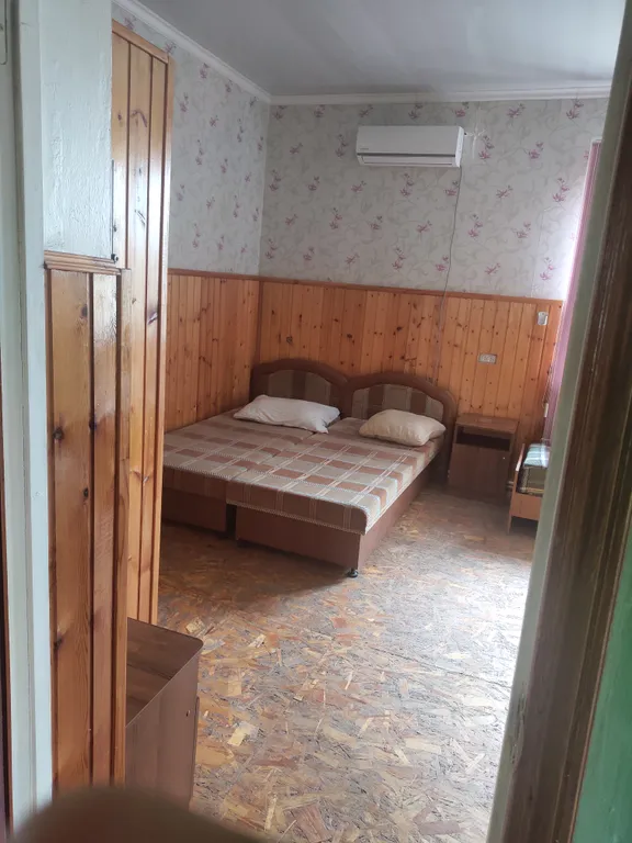 У Моря, Волна