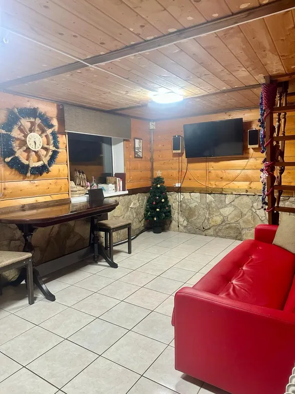 Семейный дом с баней