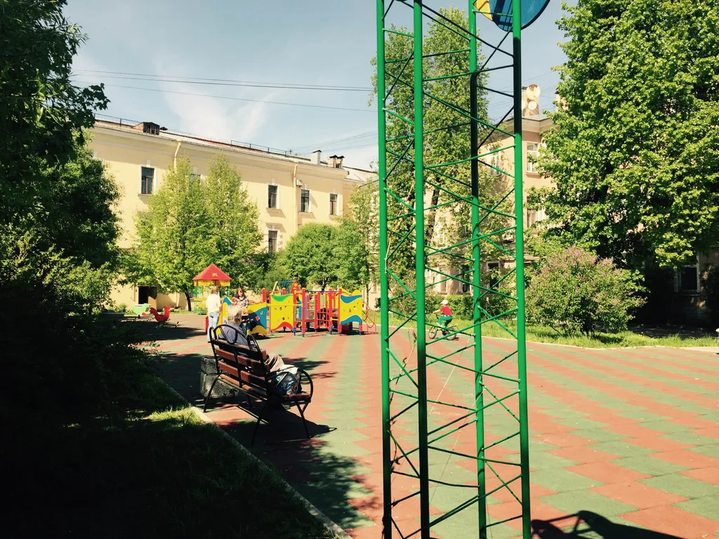 Avrora 3br apartment