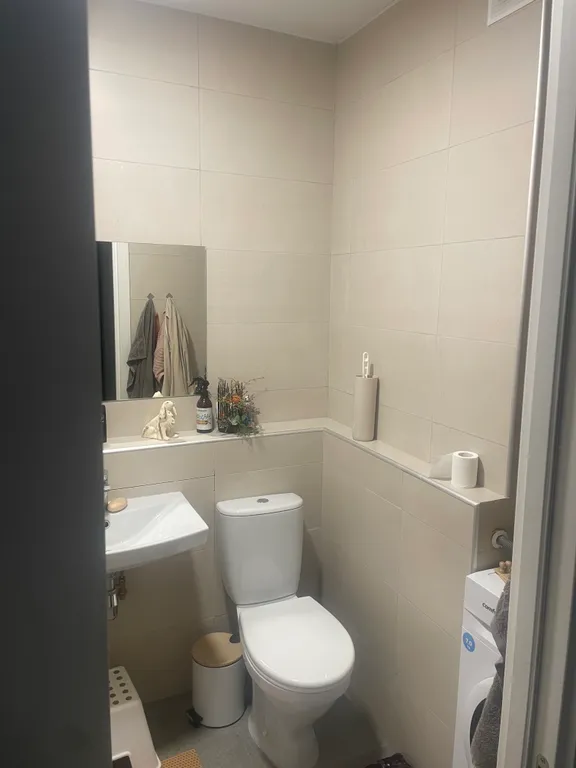 Уютные отдельные апартаменты с видом на озеро, без хозяев