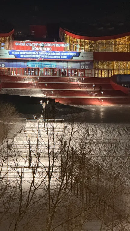 Комфортная квартира в центре возле ФСК, ЖД больниц, Байкал арены