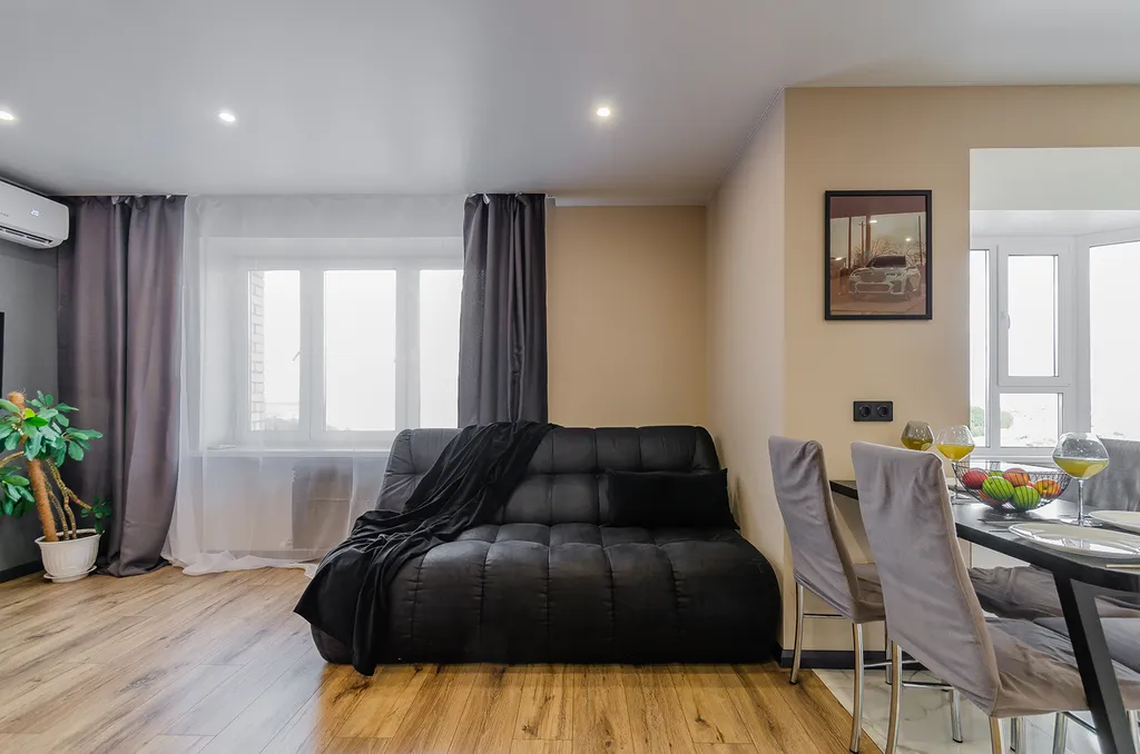 Изящная 1 комнатная квартира с видом на Волгу