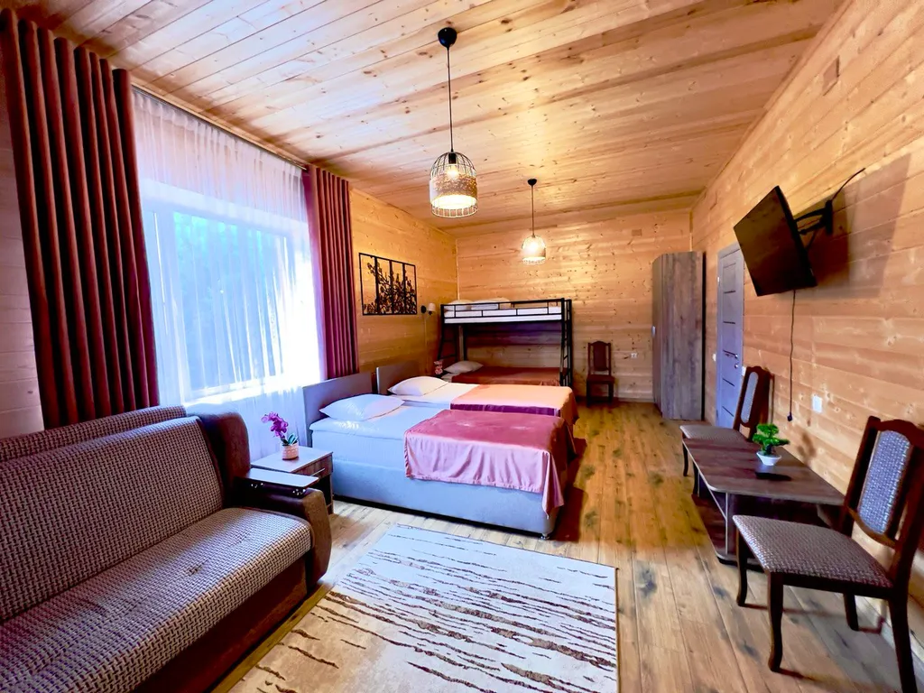 4-комнатный Дом