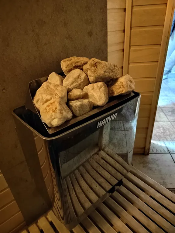 Коттедж Дом для отдыха в живописном месте — Луга