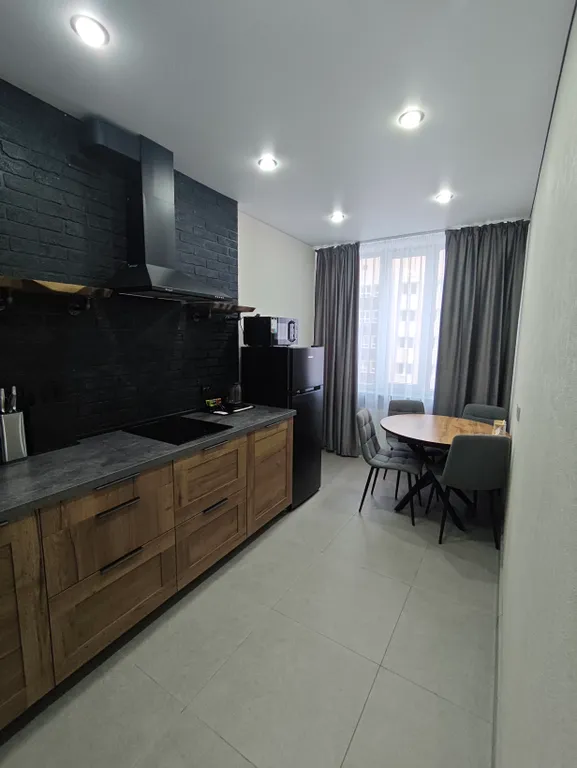 Современная квартира лофт стиле в центре Аксая