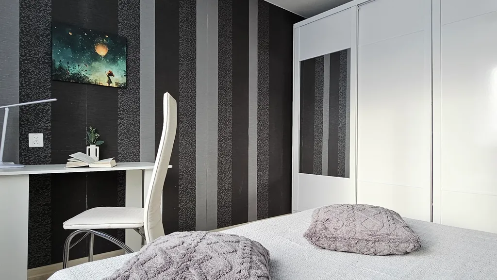 Апартамент у городского суда