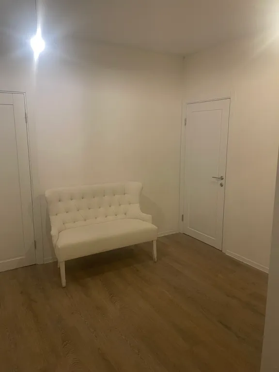 Уютные отдельные апартаменты с видом на озеро, без хозяев