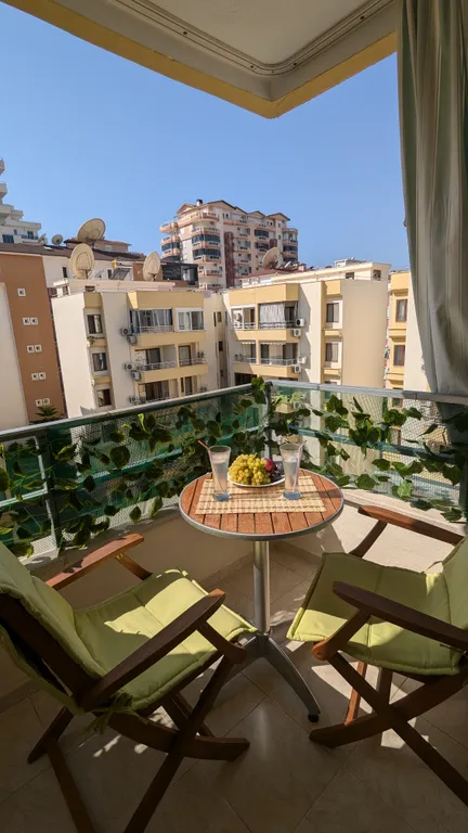 Стильная квартира в комплексе с бассейном рядом с морем — аренда посуточно в Аланья