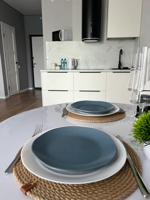 УЮТНЫЕ НОВЫЕ АПАРТАМЕНТЫ В ДОМЕ КОМФОРТ КЛАССА