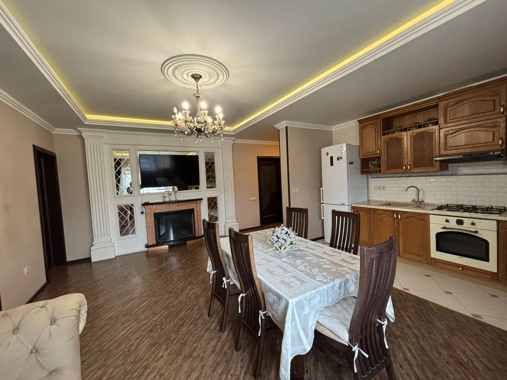 3-комнатная Квартира — аренда посуточно в Кабардинка