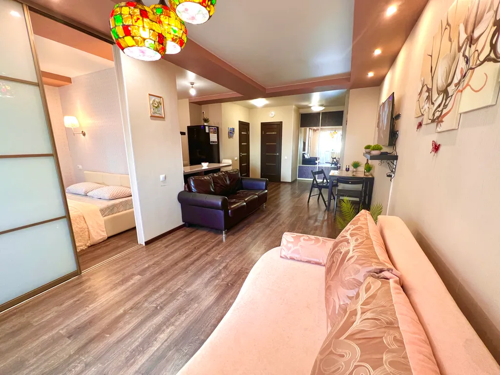 Квартира Квартира Дизайнерская студия на 9 этаже в ЖК Современник рядом с МТЛ-Арена — Самара