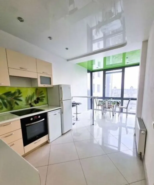 Квартира Квартира с панорамными окнами в элитном ЖК Волгоград Сити — Волгоград