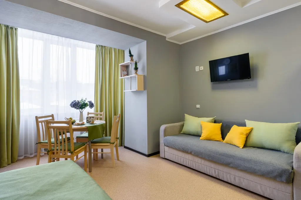 Уютная квартира в центре с видом на Воскресенскую церковь