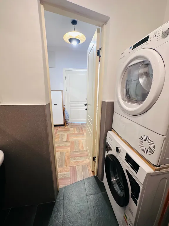 Апартаменты "Матисс" в 300 м от песчаного пляжа,балкон с видом на море