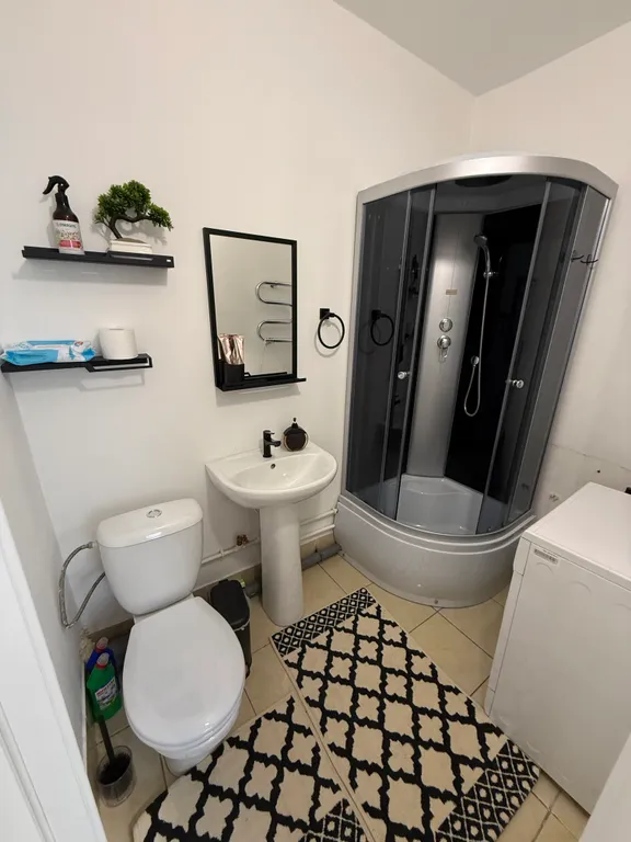 Теплая и светлая квартира