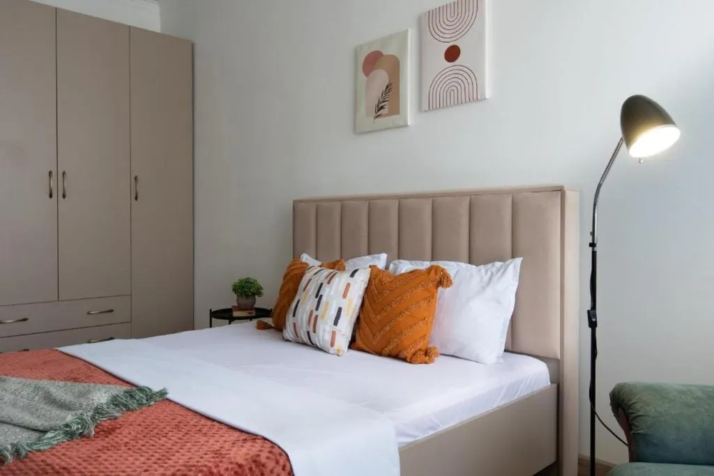 Квартира 2-ком квартира Bayhouse в ЖК Sky Терракота для 6-х гостей — Алматы