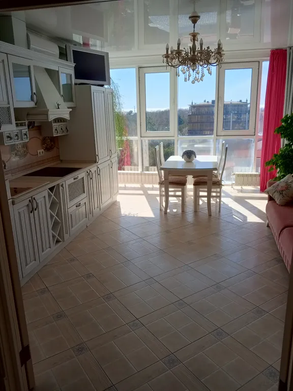 Квартира Квартира в центре с видом на море — Анапа