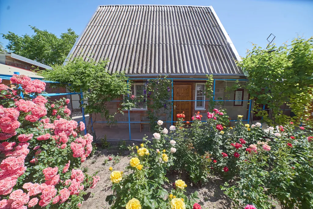 Дом с видом на море