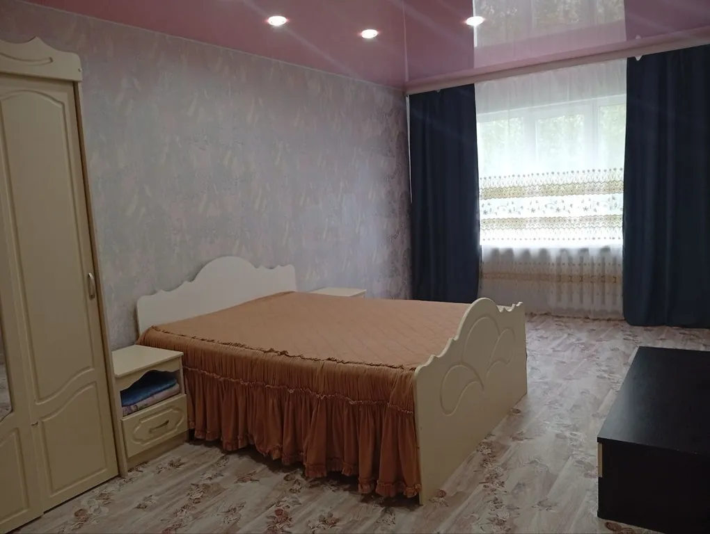 2 комнатная квартира сдается посуточно, в центре города