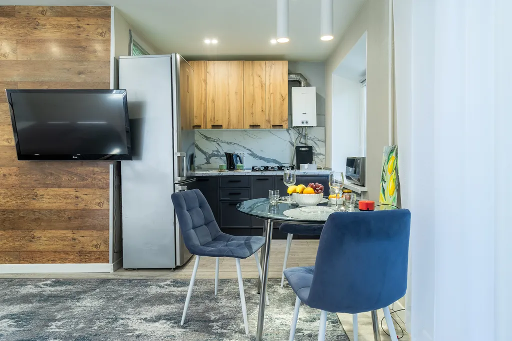 Уютная и светлая студия рядом с центром-идеально для отдыха и работы.