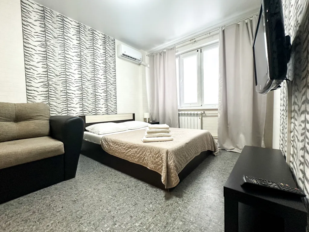 Однокомнатные апартаменты рядом с ТЦ Парк Хаус