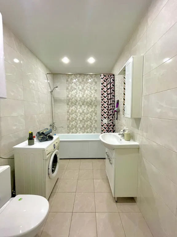 1-комнатная квартира с красивым видом на город и на реку