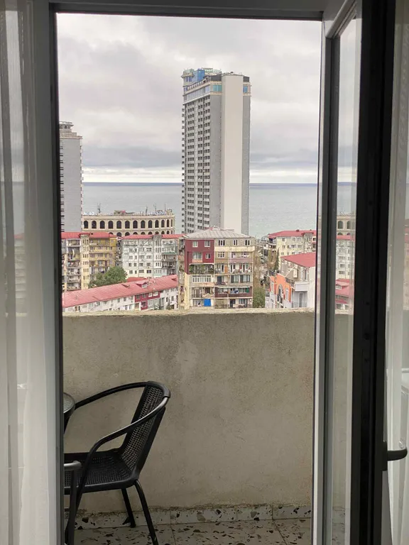 Современная 3-комнатная квартира с видом на море, новый дом