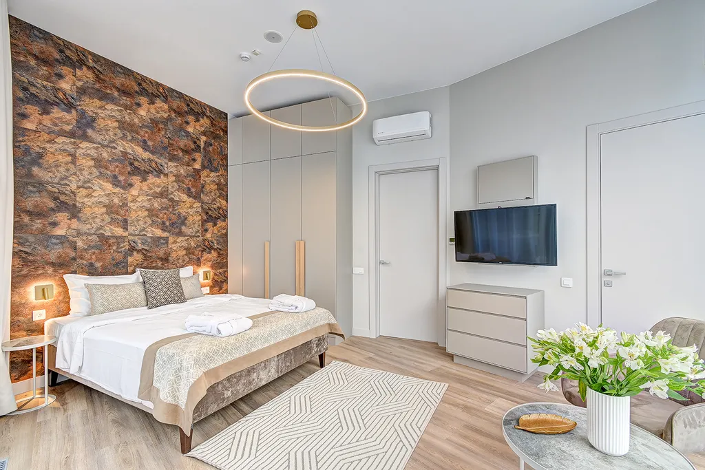 Апартаменты Люкс, Лучезарный на первой береговой линии