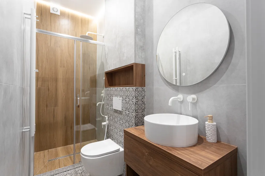 На первой линии от моря сдам полдома